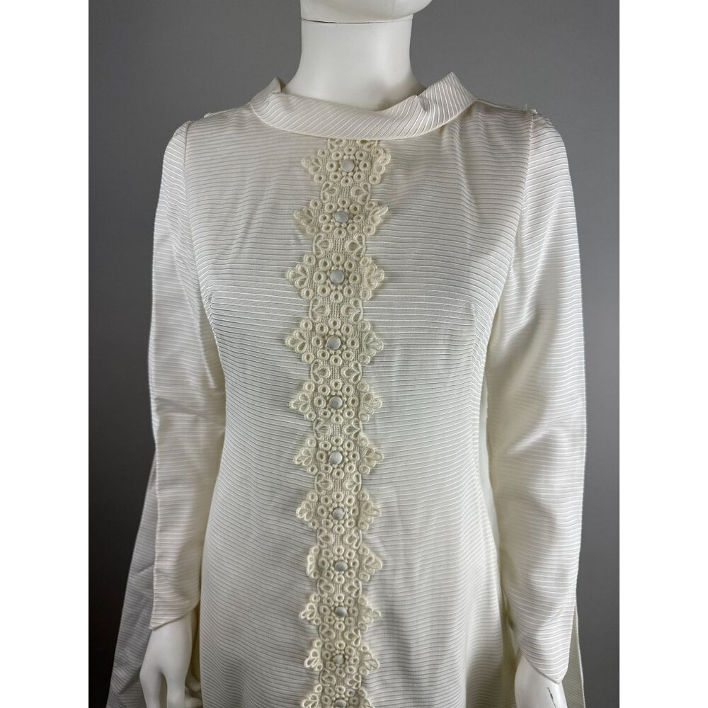 Vintage 1960s Wedding Gown Off White High Neck Renaissance Cape Train Mod Small - Picture 8 of 11